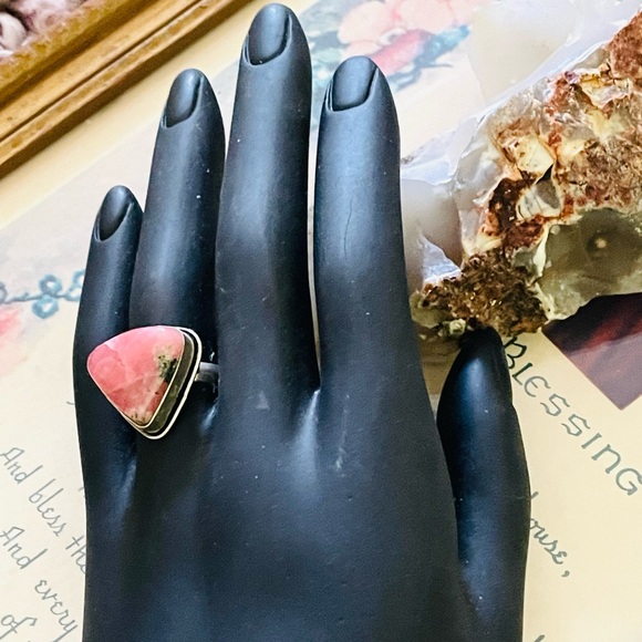 Artisan Rose Quartz Sterling Silver 925 Feminine Pink Handcrafted Ring SZ 8 - Picture 5 of 14